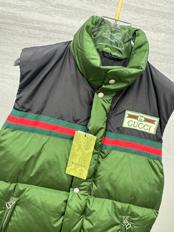 GCCI Padded Logo Gilet – Green