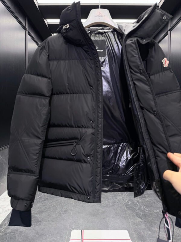 MNCLR Hooded Puffer Jacket - Black