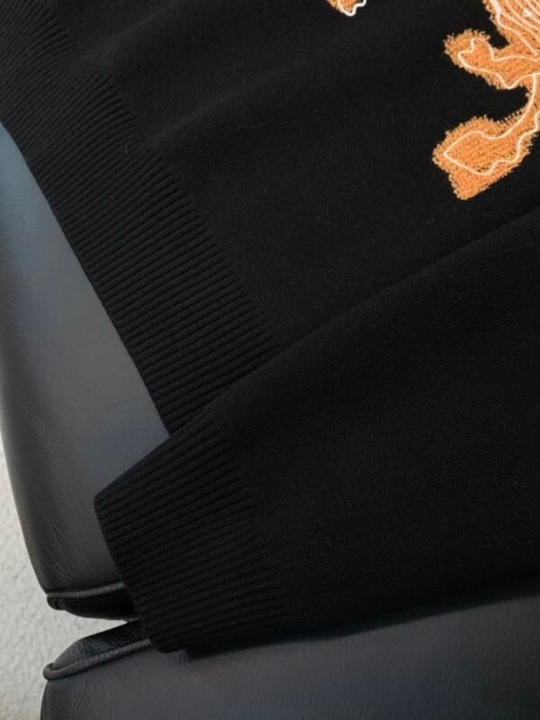 de965a8f HRMS Crew Neck Jumper with Horse Motif