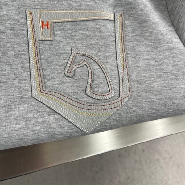 e7367876 HRMS Appliqué Chest Patch Crew Neck Jumper - Grey