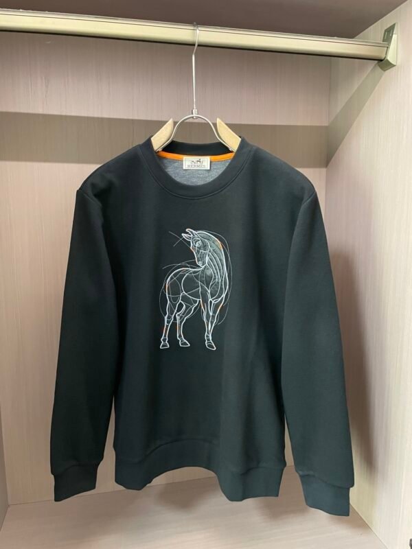 HRMS Horse Motif Crew Neck Jumper
