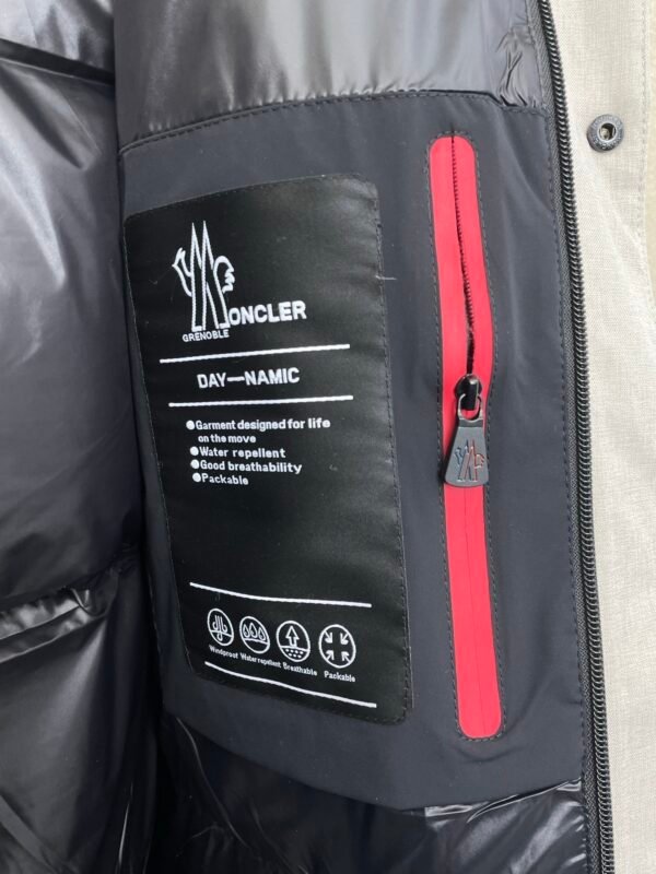 MNCLR Hooded Puffer Jacket