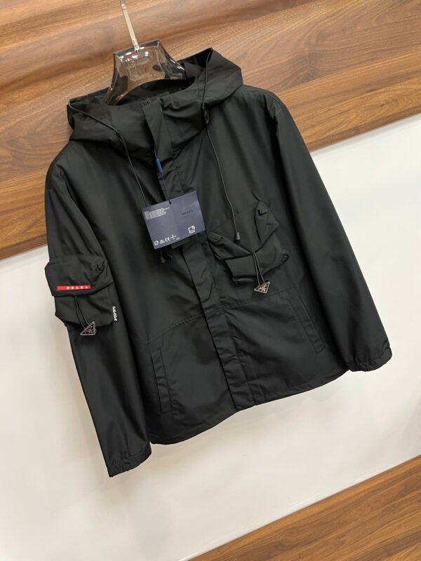 PRDA Hooded Zip Jacket - Black