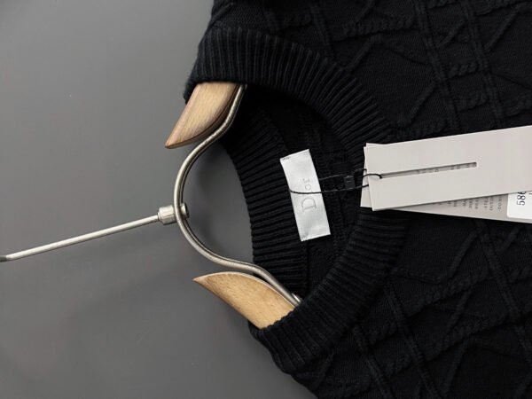 CD Textured Jacquard Crew Neck Jumper - Black