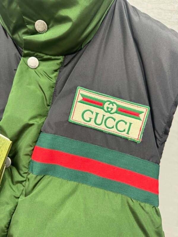 GCCI Padded Logo Gilet – Green