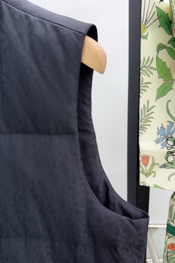 ed8fbcbf CD Classic Puffer Gilet