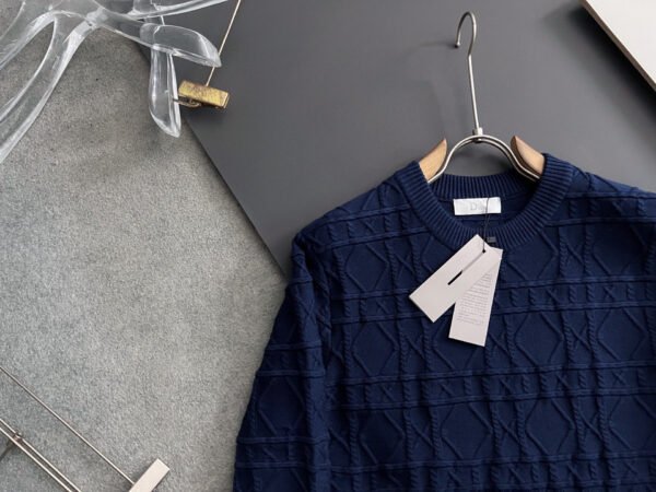 CD Textured Jacquard Crew Neck Jumper - Navy