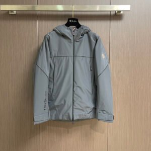MNCLR Hooded Insulated Jacket