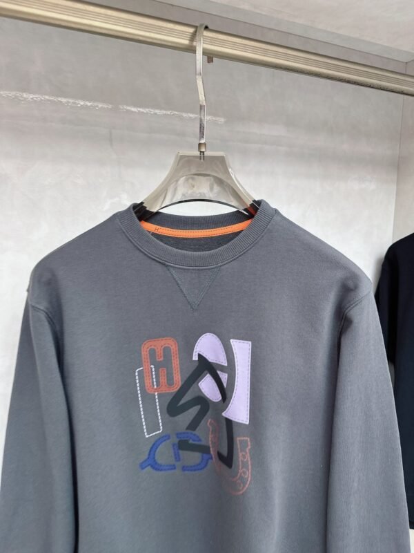 HRMS Graphic Appliqué Jumper – Grey