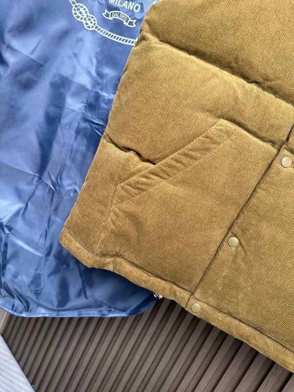 PRDA Quilted Gilet with Logo Patch - Brown