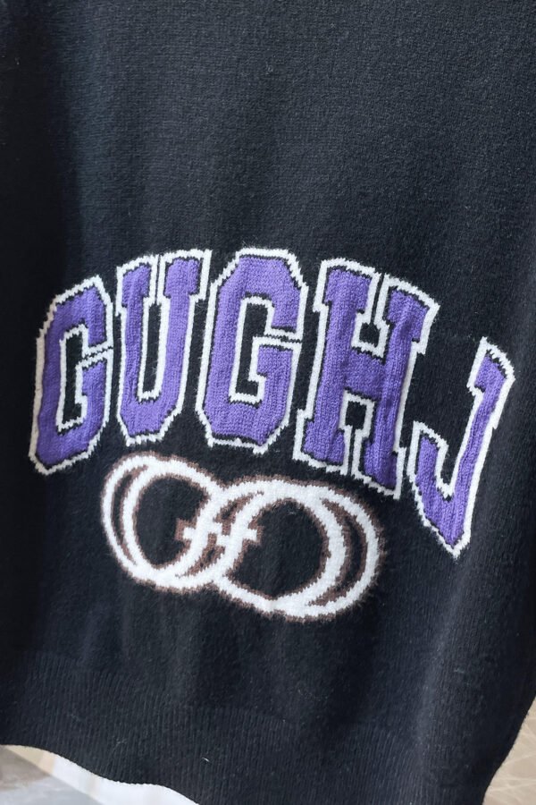 GCCI Zip-UP Knit Jacket with Embroidered Logo