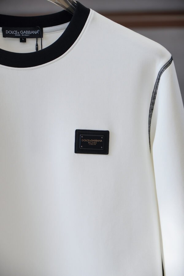 DG Crew Neck Jumper with Contrast Stitching