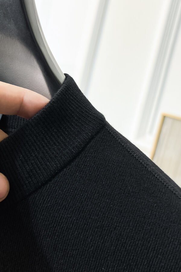 DG Crew Neck Jumper - Black