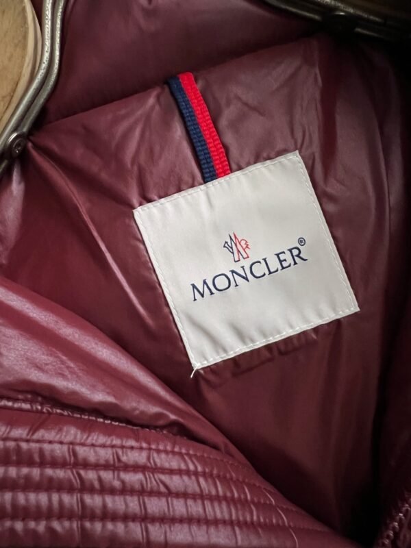 MNCLR Hooded Puffer Jacket - Burgundy