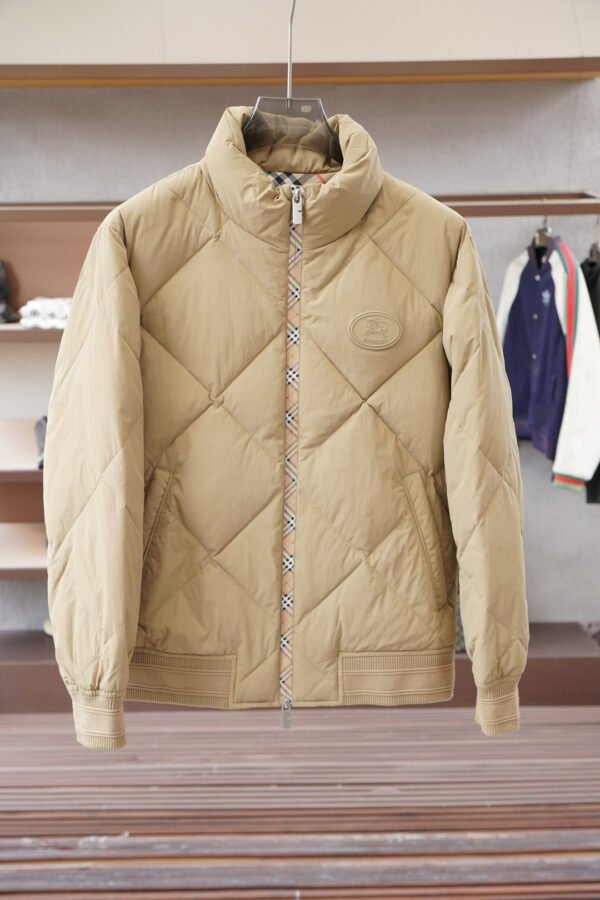 0127327e BRBY Quilted Jacket