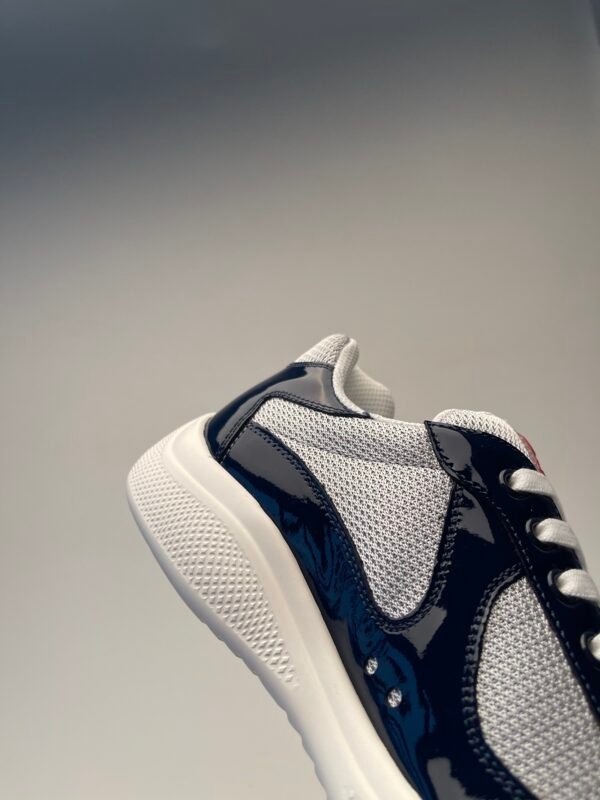 PRDA Trainers with Mesh Panels and Contrast Smooth Overlays - Navy Blue