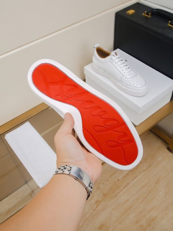 CLB Low-Top Trainers with Studded Toe Detail - White