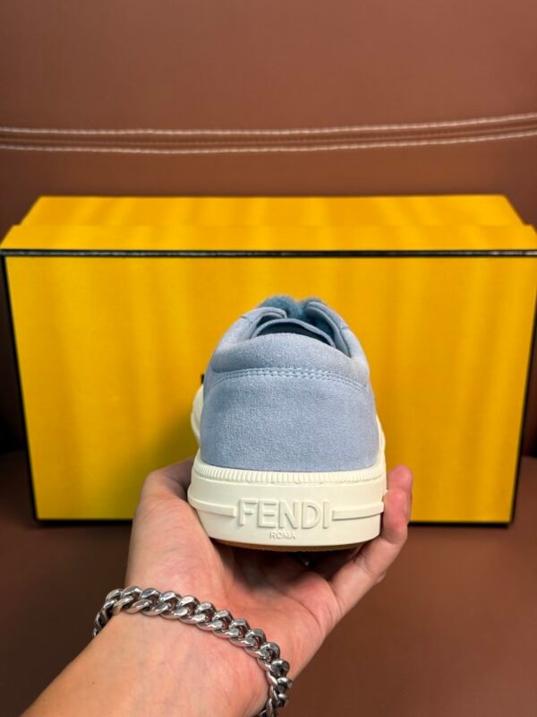 05e29705 FND Low-Top Trainers with Fuzzy Laces - Blue