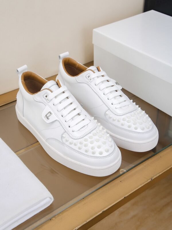 CLB Low-Top Trainers with Studded Toe Detail - White