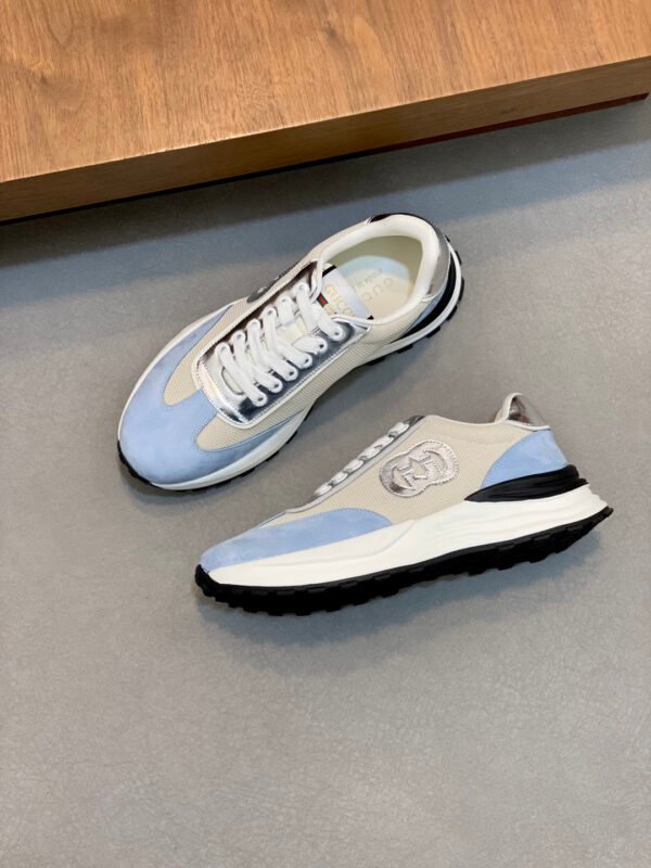 06da5766 GCCI Low-Top Trainers with Logo Patch - Ice Blue/Beige