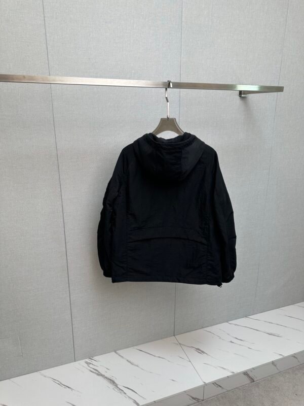 BRBY Hooded Zip-Up Jacket - Black