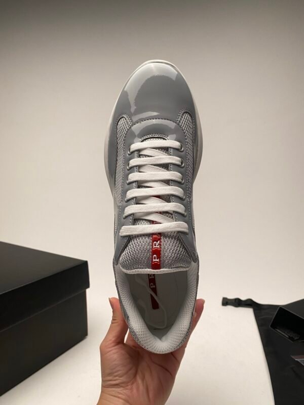 09002c8d PRDA Trainers with Mesh Panels and Contrast Smooth Overlays - Grey