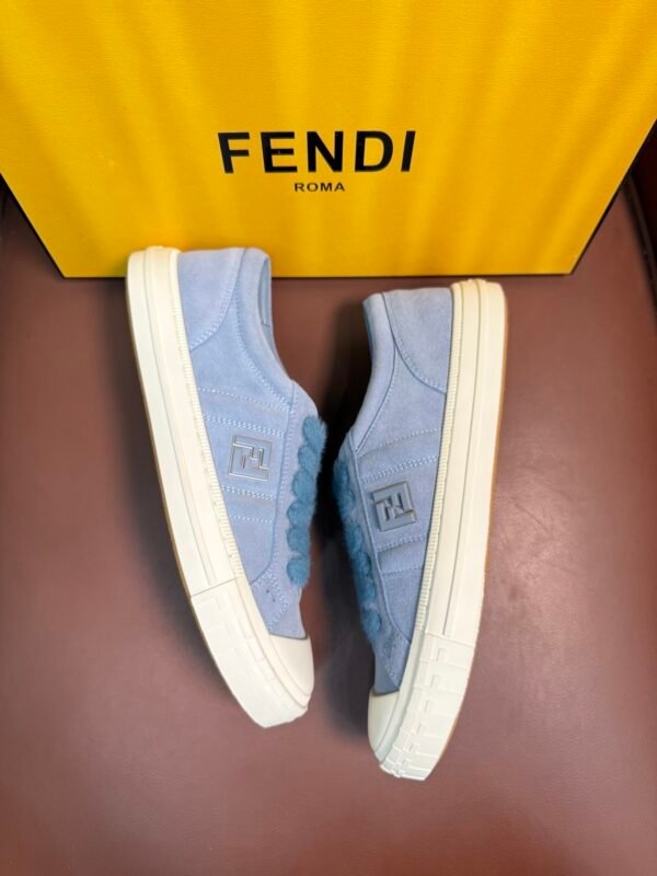 0b1065f5 FND Low-Top Trainers with Fuzzy Laces - Blue