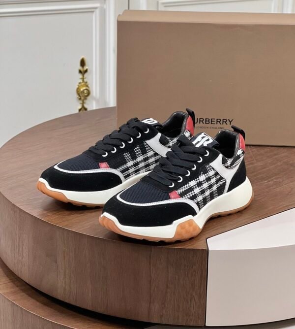 BRBY Low-Top Trainers with Check Side Panels - Black