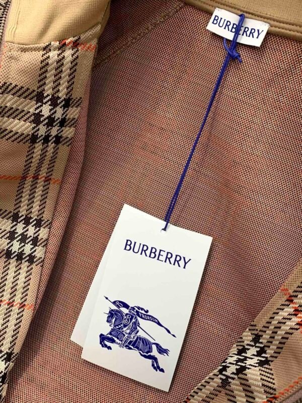 BRBY Check Zip-Up Jacket - Beige