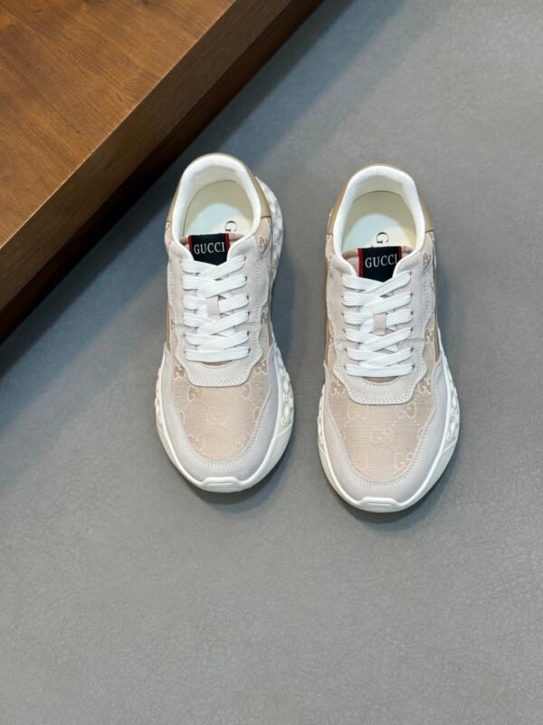 GCCI Trainers with Contrast Panels and Textured Sole - Beige