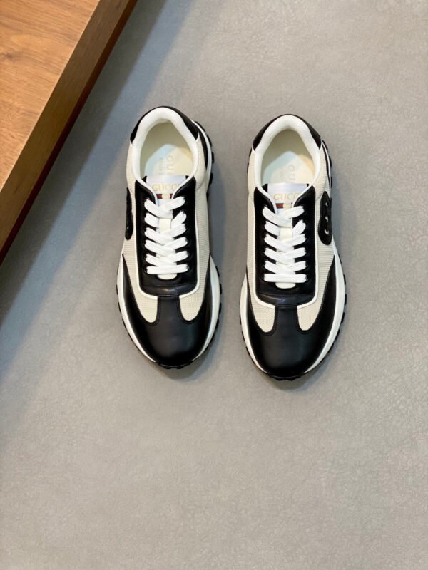 0f021d87 GCCI Low-Top Trainers with Logo Patch - Black/Beige