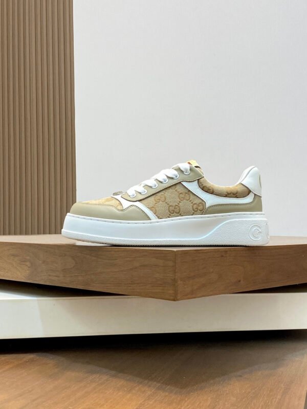 0f429526 GCCI Low-Top Monogram Trainers with Contrast Panels - Beige