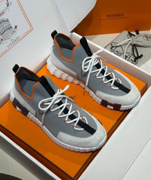 HRMS Knit & Suede Low-Top Trainers – Grey with Black Stripe