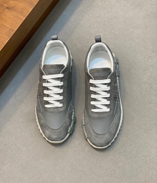 HRMS Circuit Board Pattern Suede & Leather Trainers – Grey