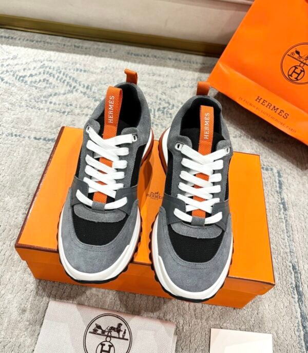 HRMS Low-Top Suede Mesh & Leather Trail Trainers – Grey & Black