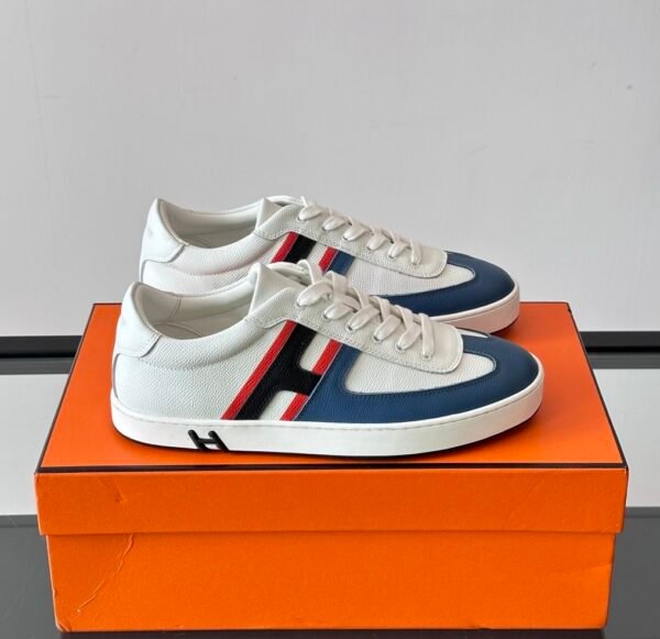 1 HRMS Boomerang Leather Trainer – White with Bleu Allure & Multicolor Accents