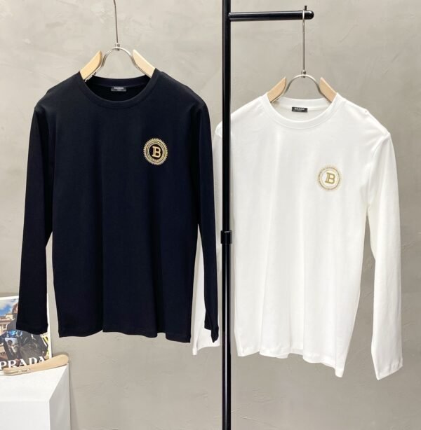 BLMN Gold Tone Logo-Print Long-Sleeve Tee Crewneck Jumper