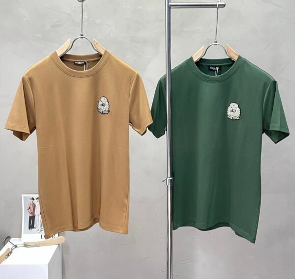 BLMN London Silver Bullion Crest Badge Logo T-Shirt