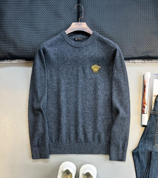 1 VRSC Embroidered Medusa Logo Wool-Blend Knit Jumper - Charcoal Grey