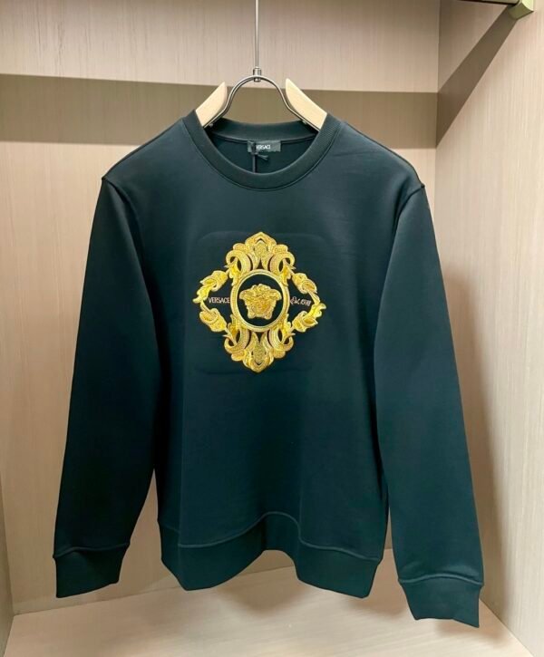 VRSC Gold Embroidered Medusa Baroque Crewneck Jumper – Black