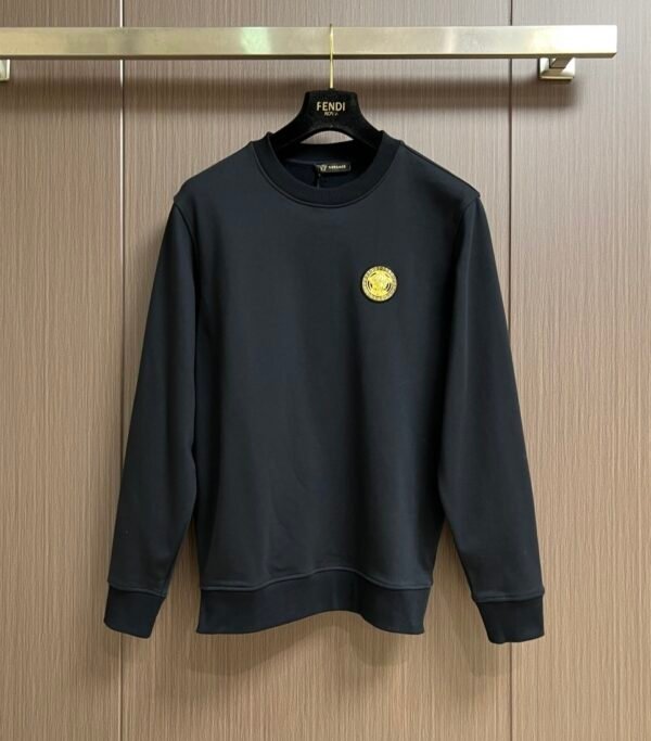 VRSC Gold-Tone Medusa Patch Crewneck Jumper – Black