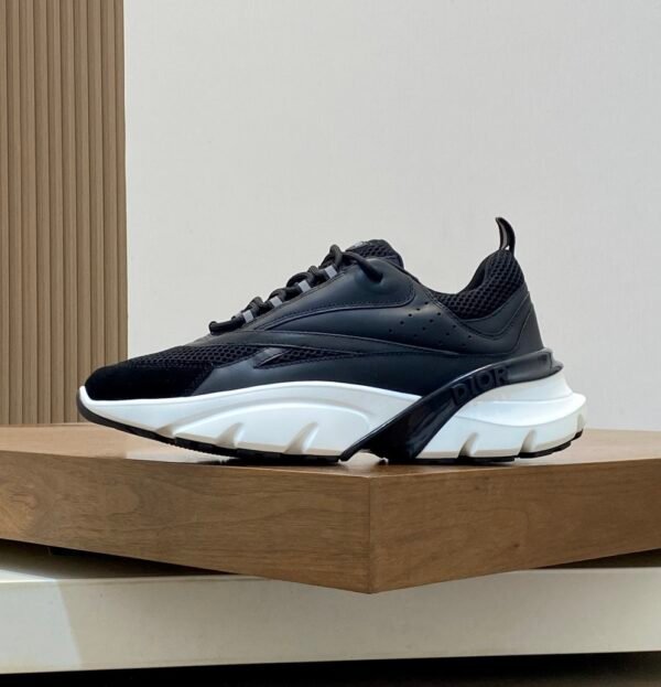 1 DXR Technical Mesh & Leather Trainers – Black & White