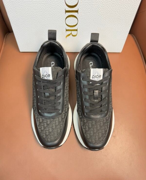 DXR CD Grey & Black Oblique Jacquard Leather Accents Runner Trainers