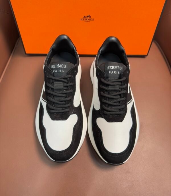 1 HRMS Suede Low-Top Trainers – White & Black