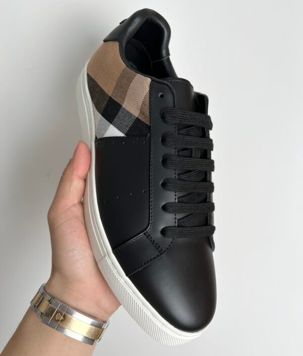 118ddc9b BRBY Trainers with Check Side Panel - Black