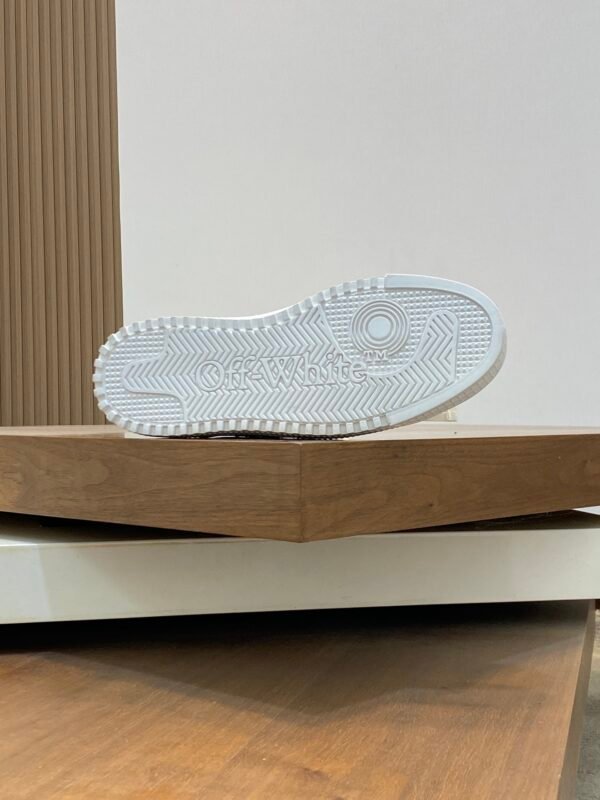 OFFW Low-Top Trainers with Black and White Contrast Panels