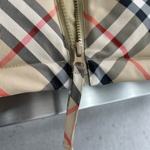 BRBY Zip-Up Check Puffer Jacket - Beige