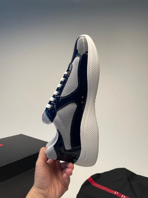 PRDA Trainers with Mesh Panels and Contrast Smooth Overlays - Navy Blue