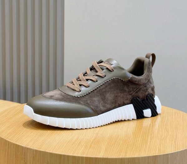 HRMS Leather & Suede Trainers – Taupe with Green Olive Accents