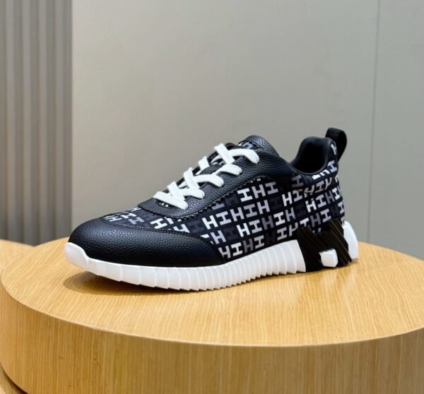 2 HRMS Monogram Canvas & Leather Low-Top Trainers – Black & White